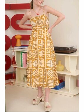 Blu Pepper Yellow Tile Print Midi Dress Medium